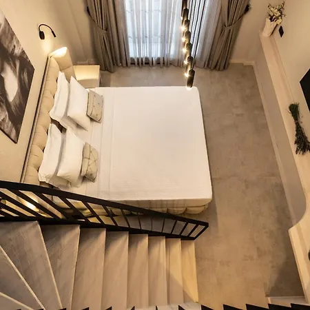 Ala Da Vinci Hotel *